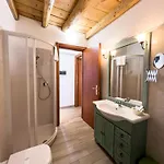 Tivano Apartman Lezzeno